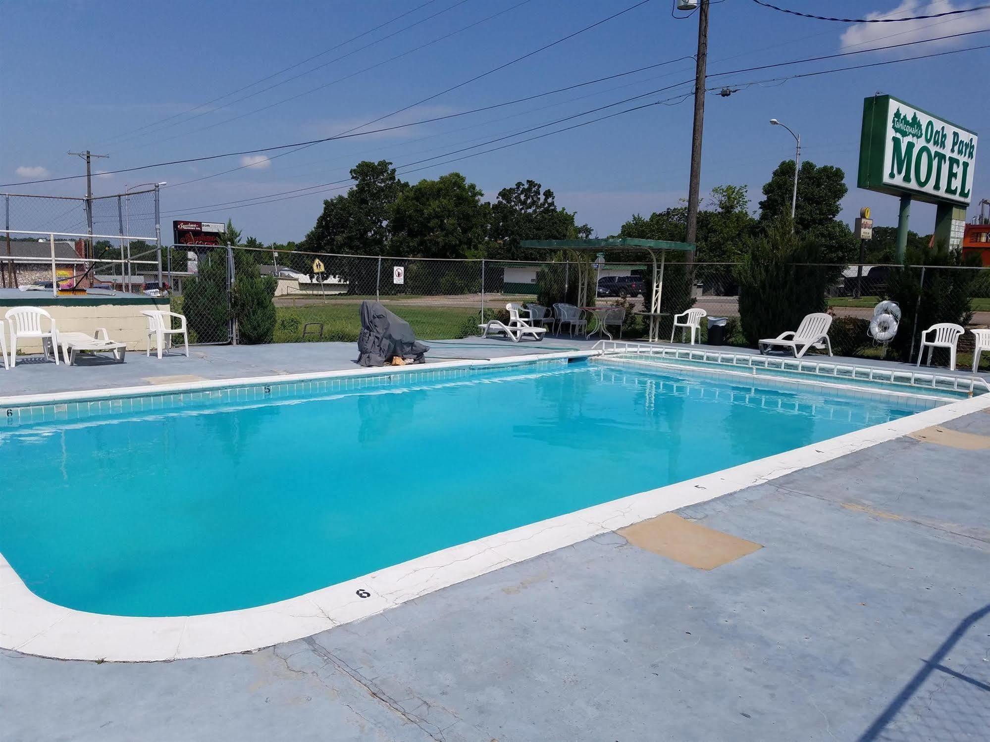 Oak Park Motel Талеква Екстер'єр фото
